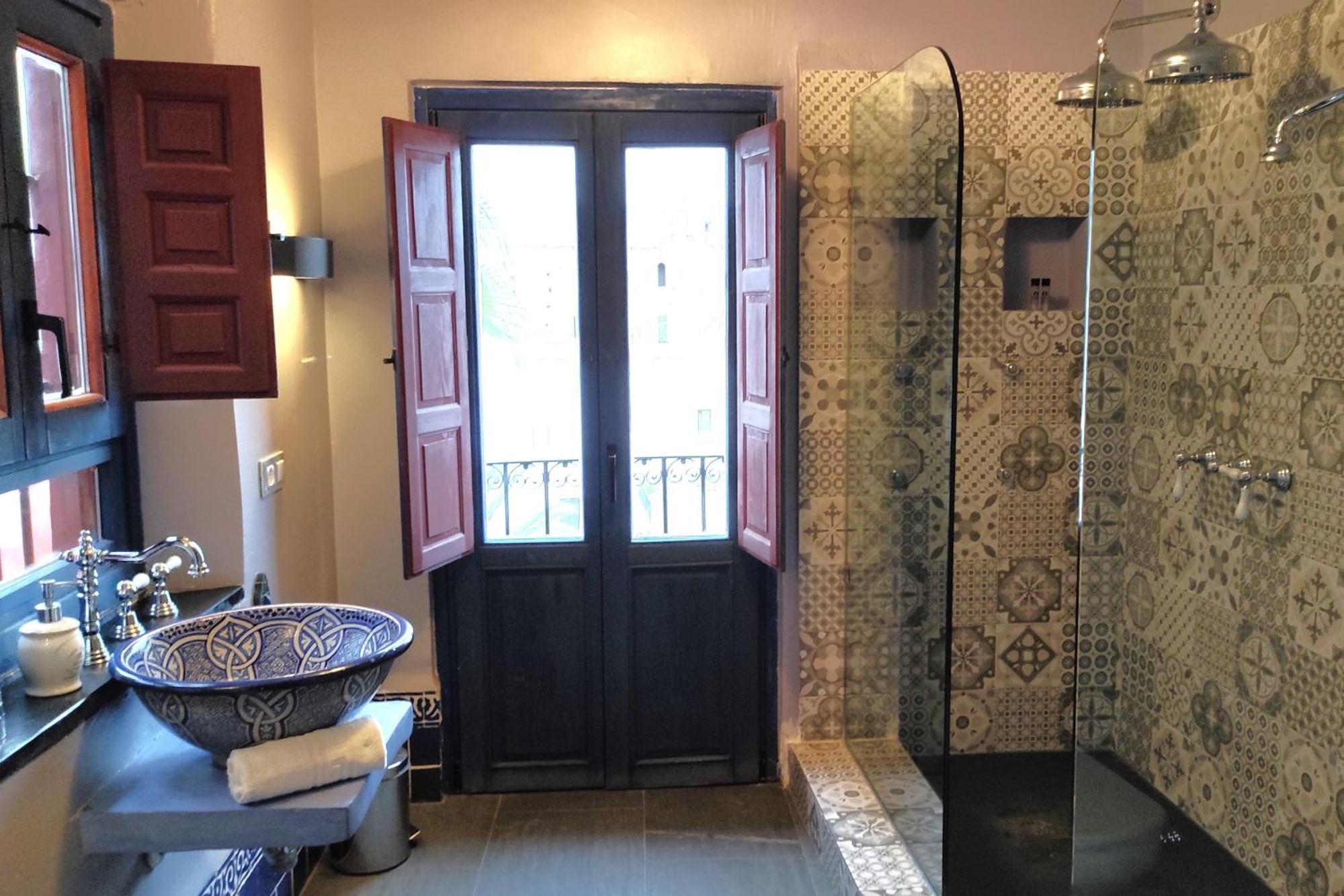 Hotel La Boheme Касерес Экстерьер фото